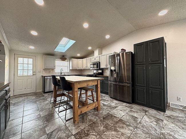 Photo of 460 S 10th Rd, Palmyra, NE