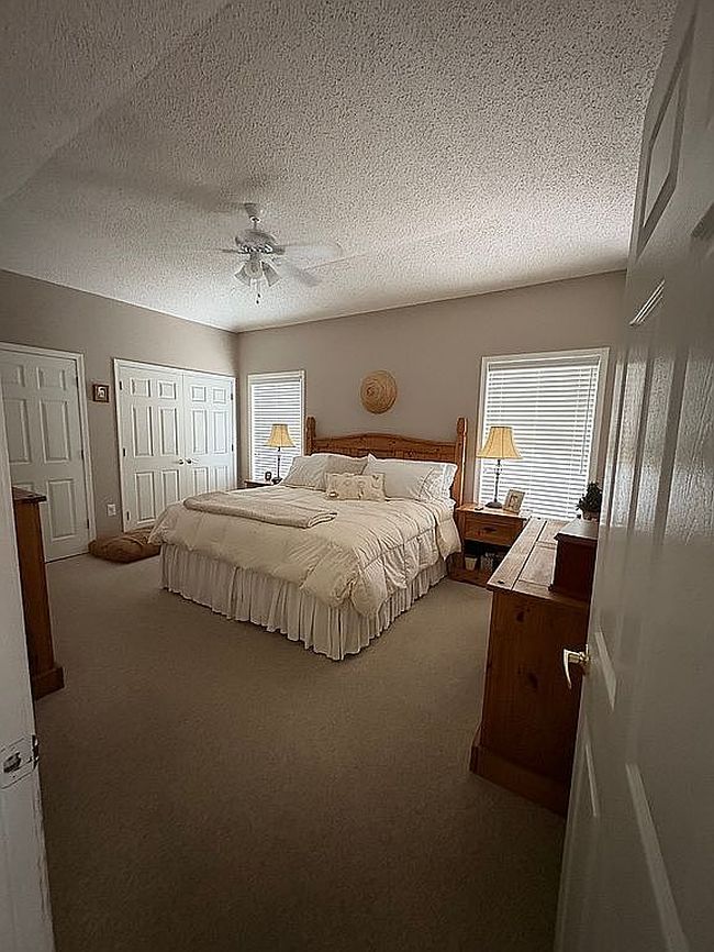 Photo of 47 Molly Ln, Brick, NJ