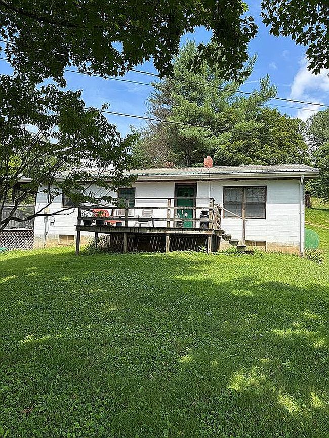 Photo of 10103 Hayters Gap Rd, Abingdon, VA