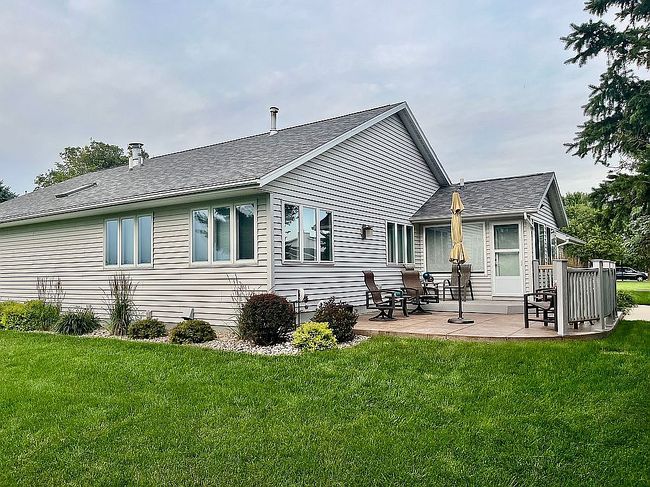 Photo of 938 Leona Cir, Storm Lake, IA