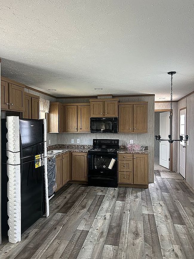 Photo of 41 Shoap Dr, Martinsburg, WV