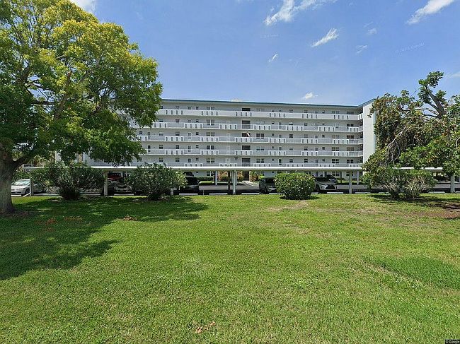 Image of 4240 Ironwood Cir Apt 402A