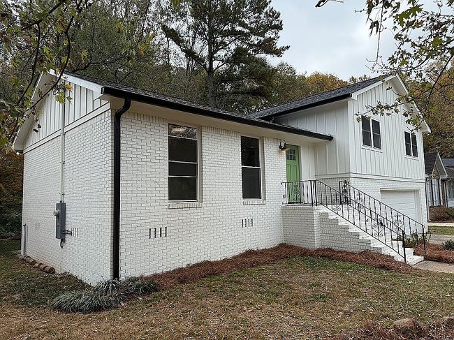Preview of property located at 4161 Churchill Dr