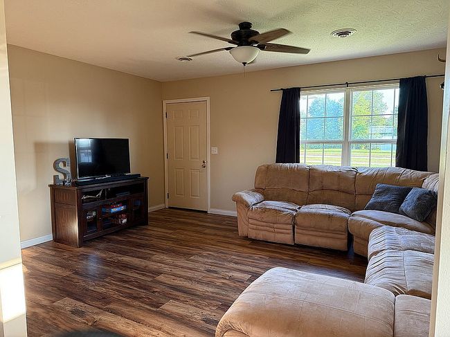 Photo of 103 Harned Rd, Harned, KY