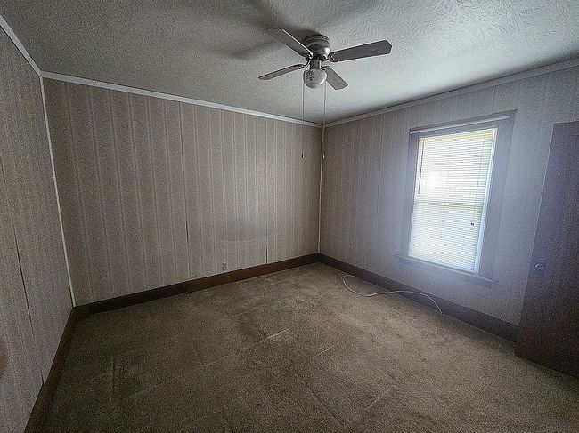 Photo of 321 Wayne Ave, Zanesville, OH