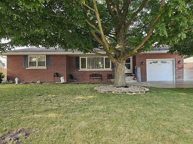 Photo of 1100 W Hawkins St, Kankakee, IL