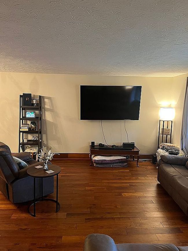 Photo of 135 Westview Ave, Huntington, WV