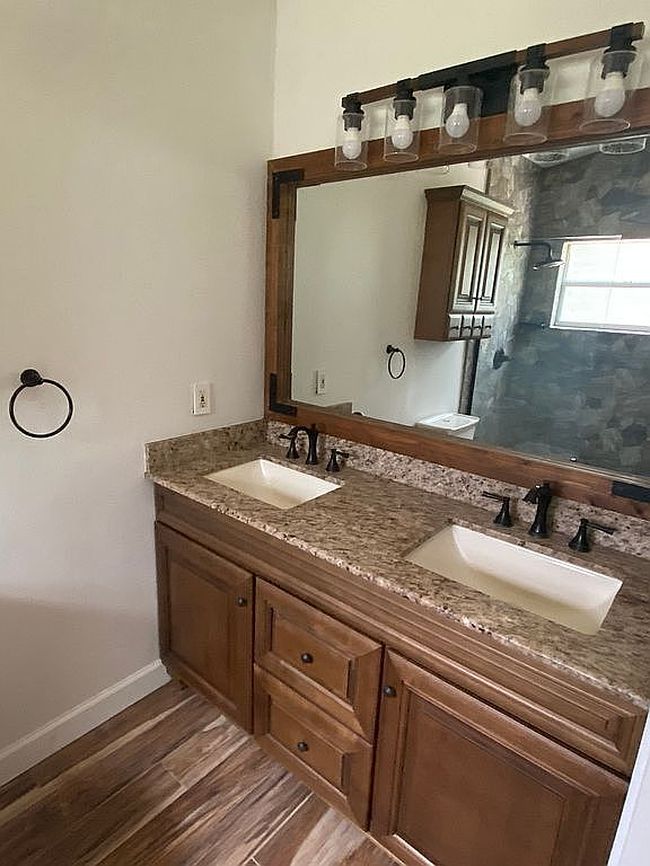 Additional photo 2 of property located at 3816 Heyburn St