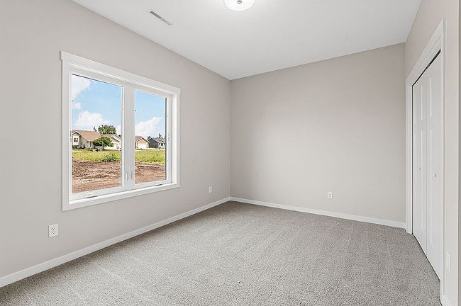 Photo of 605 Northwood Pl, Janesville, MN