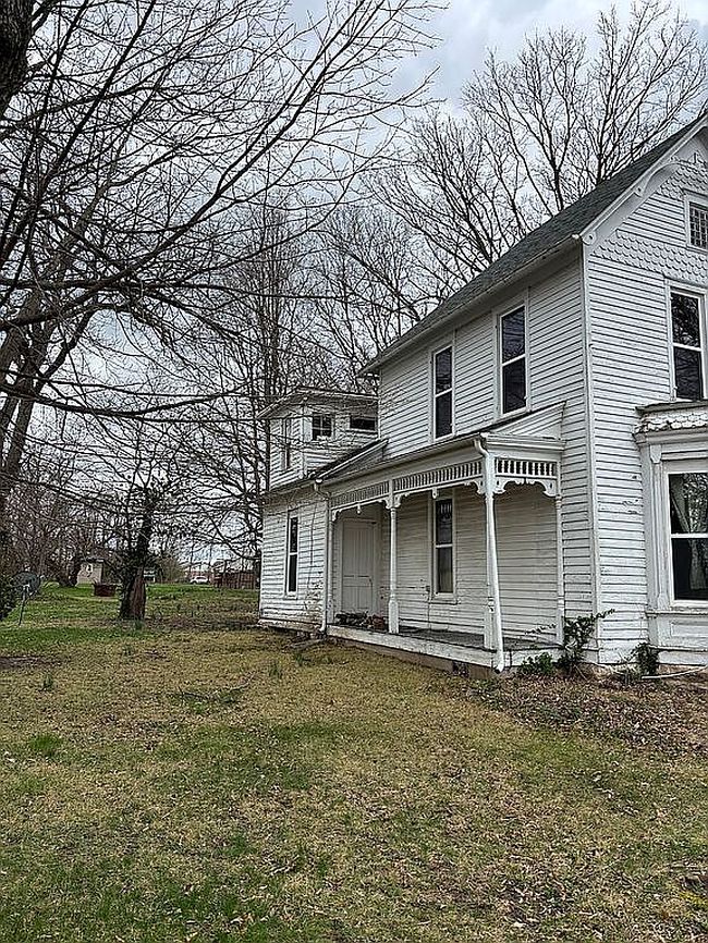 Image of 302 Logan St