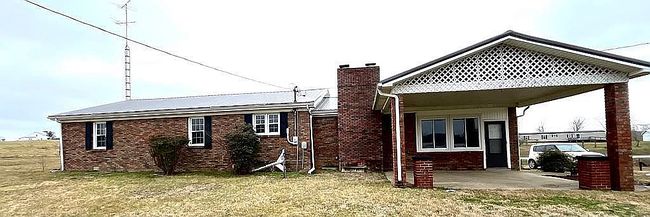 Image of 2550 Lyon School Rd