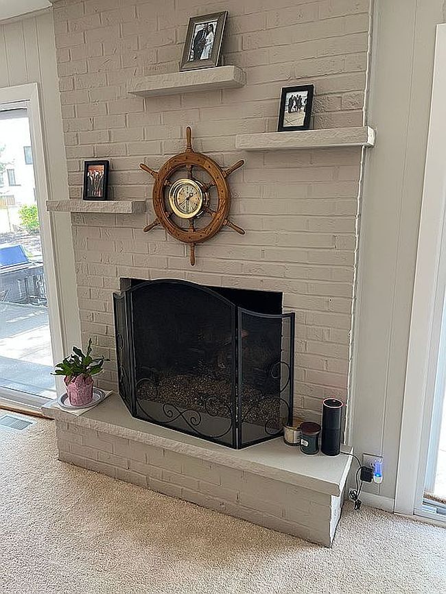 Image of 6S184 Lakewood Dr