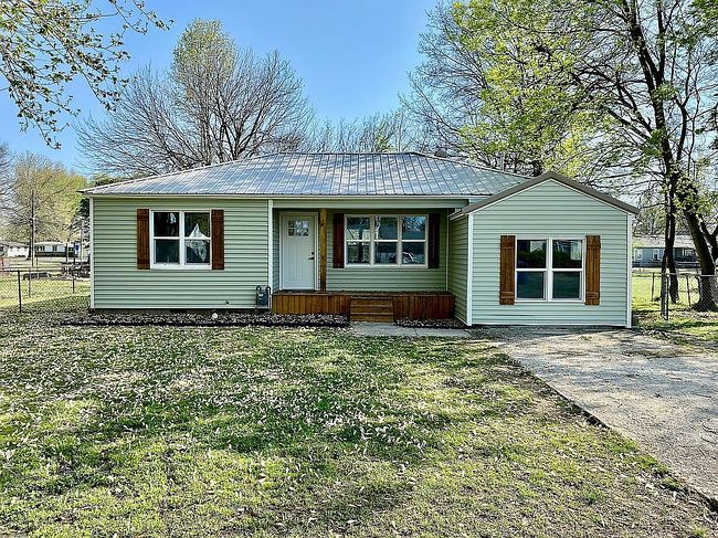 Image of 1004 Se 9th St
