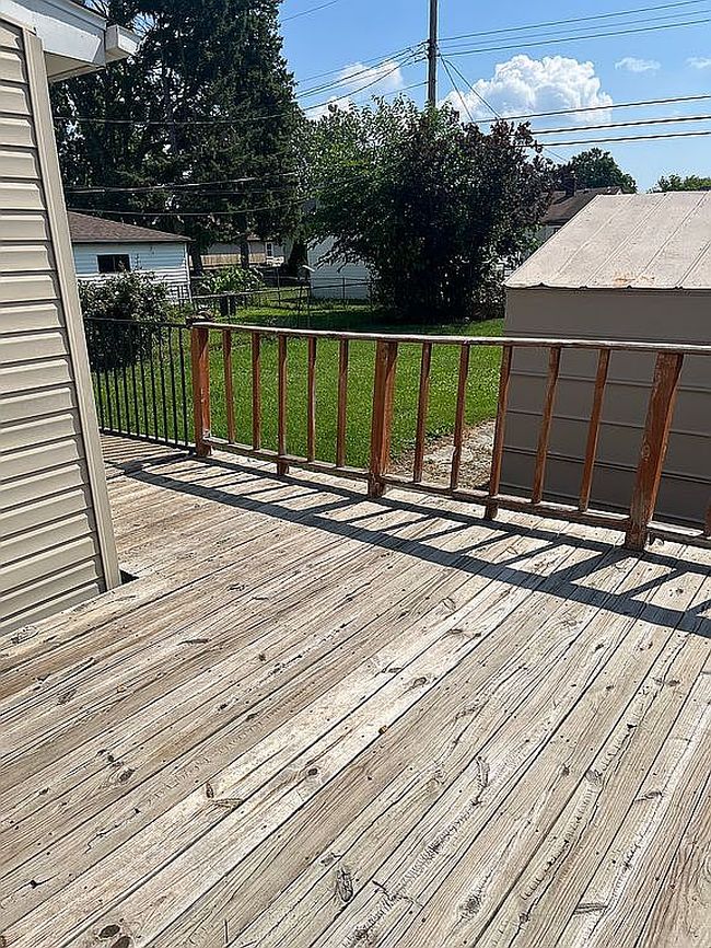 Photo of 25230 Ford St, Roseville, MI