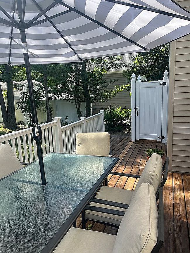 Image of 22861 Dogwood Dr