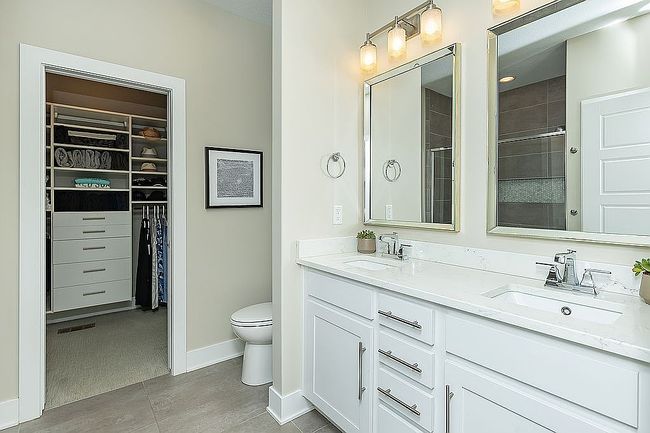 Additional photo 1 of property located at 803 S 93rd St