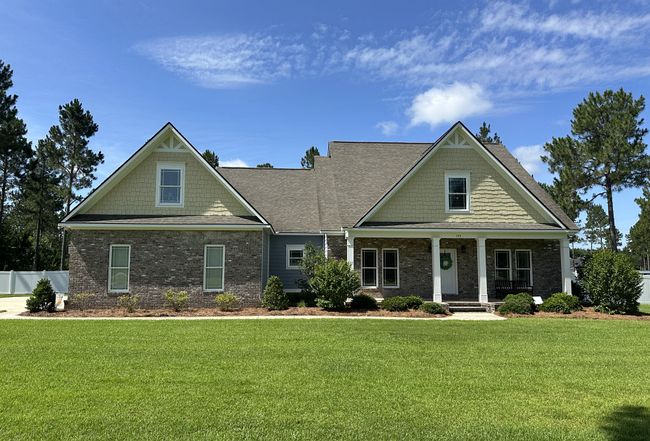 Photo of 155 Balmoral Dr