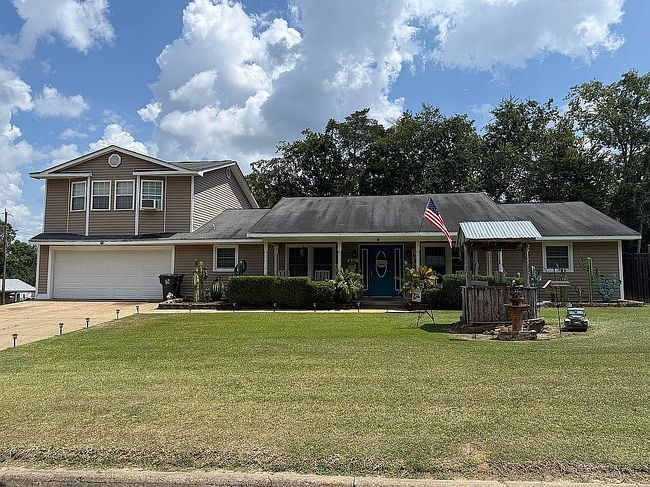 Photo of 801 Creek St