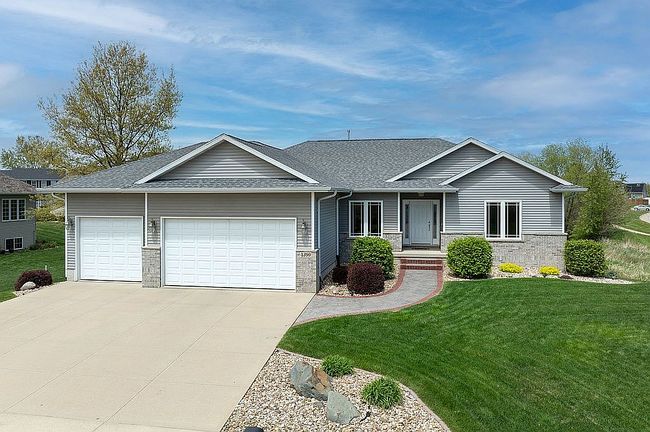 Photo of 4390 Mcgowan Blvd, Marion, IA
