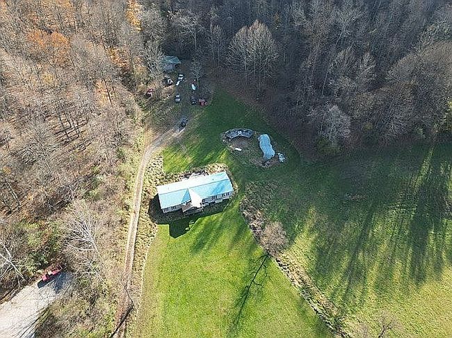 Image of 1239 Bloody Run Rd
