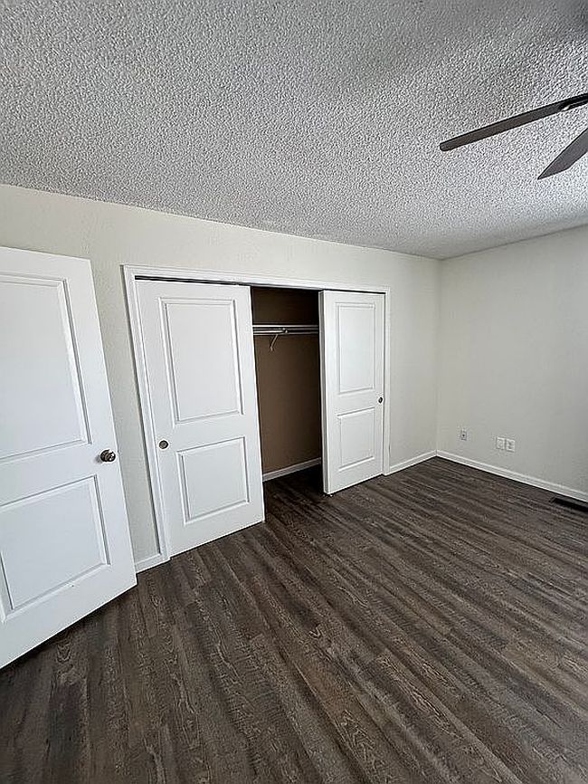 Image of 19833 Rosewood Ct