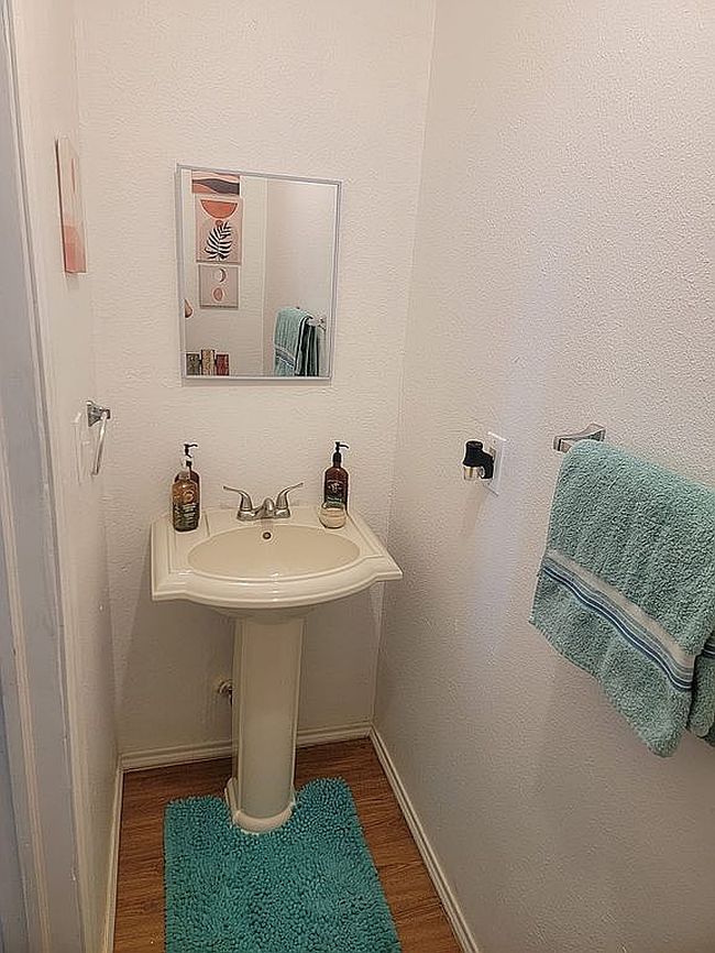 Photo of 558 N Cowskin Dr, Cleveland, OK