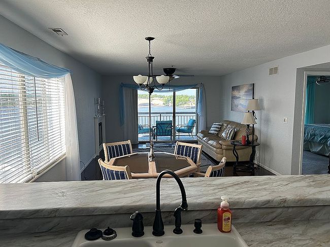 Image of 4897 Bridgepointe Dr