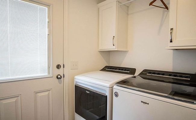 Photo of 701 Knollcrest Ln, Fremont, MI