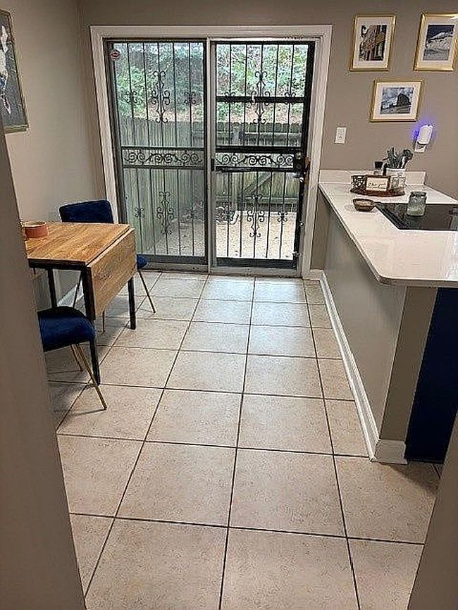 Photo of 5726 Quince Rd Apt 2, Memphis, TN