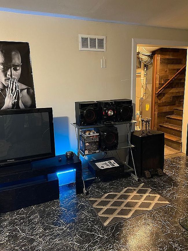 Additional photo 2 of property located at 295 W Norton Ave