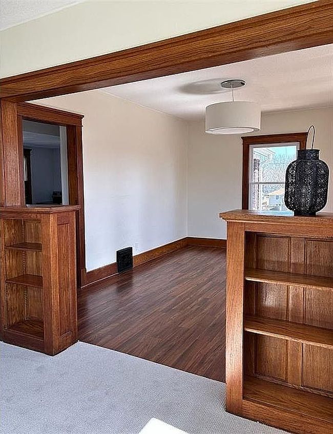 Image of 407 N Walnut St