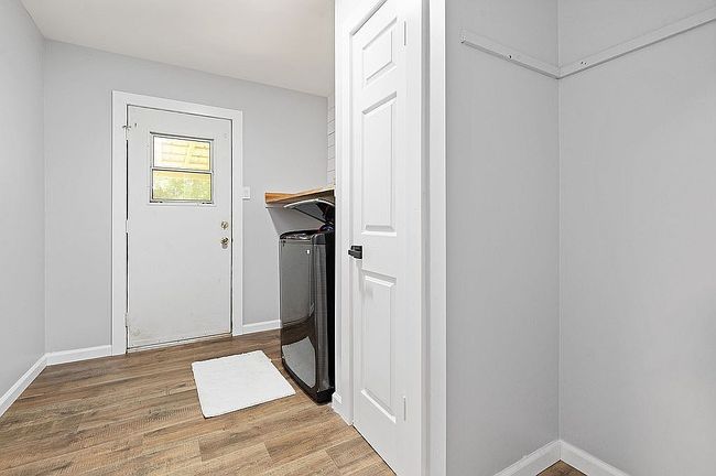 Image of 4325 Camellia Cir W