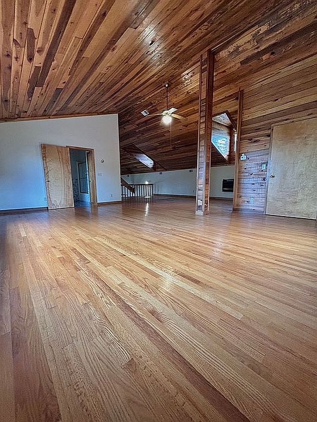 Photo of 4579 Wolf River Dock Rd, Albany, KY