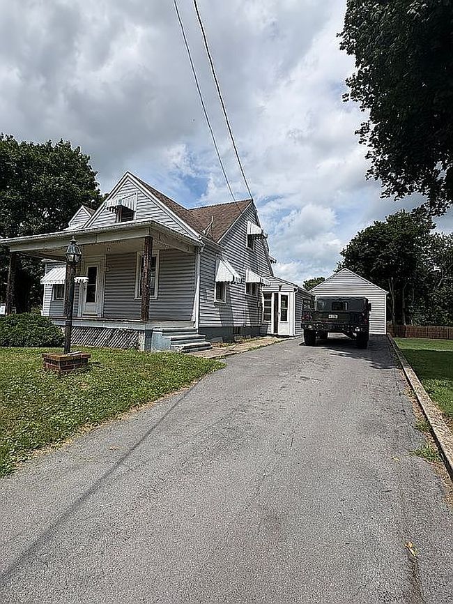Photo of 301 S Fayette St, Shippensburg, PA