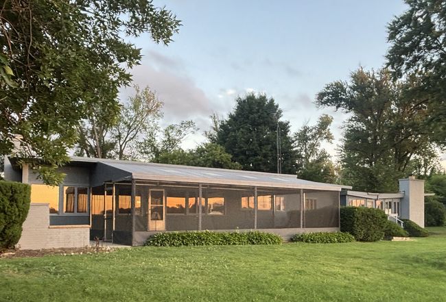 3233 N Bayview Ln, Mchenry, IL