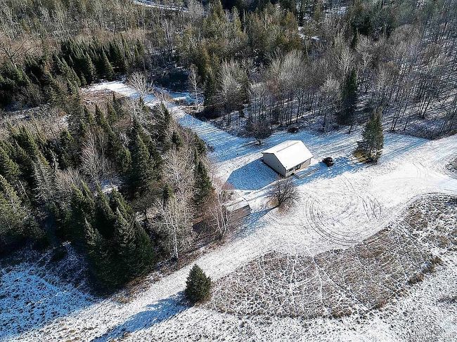 Photo of 4813 Beaver Ln, Rock, MI