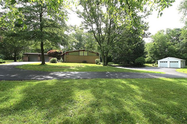 Photo of 3613 Patricia Ln, Gibsonia, PA