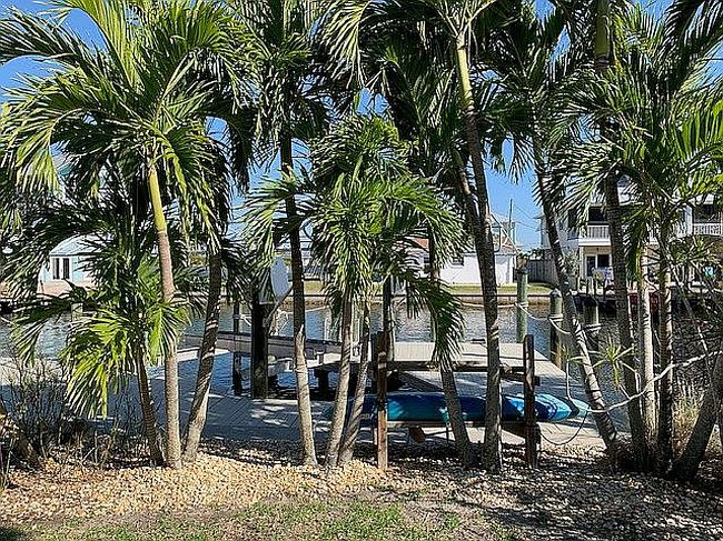 Image of 2701 Bruce St