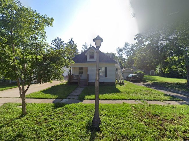 Photo of 208 S Poplar St, Urbana, IL