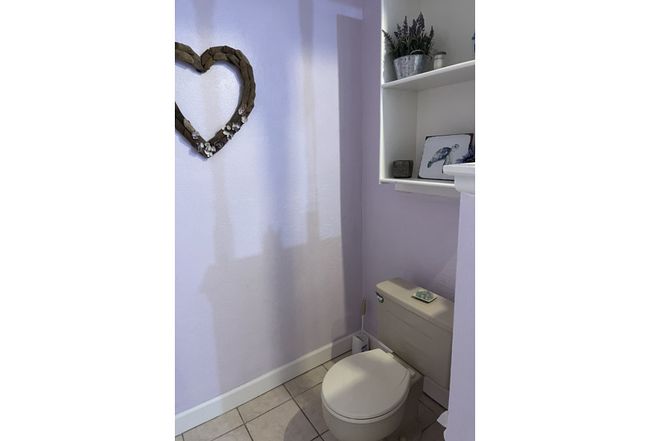 Preview of property located at 1161 W Huntington Dr