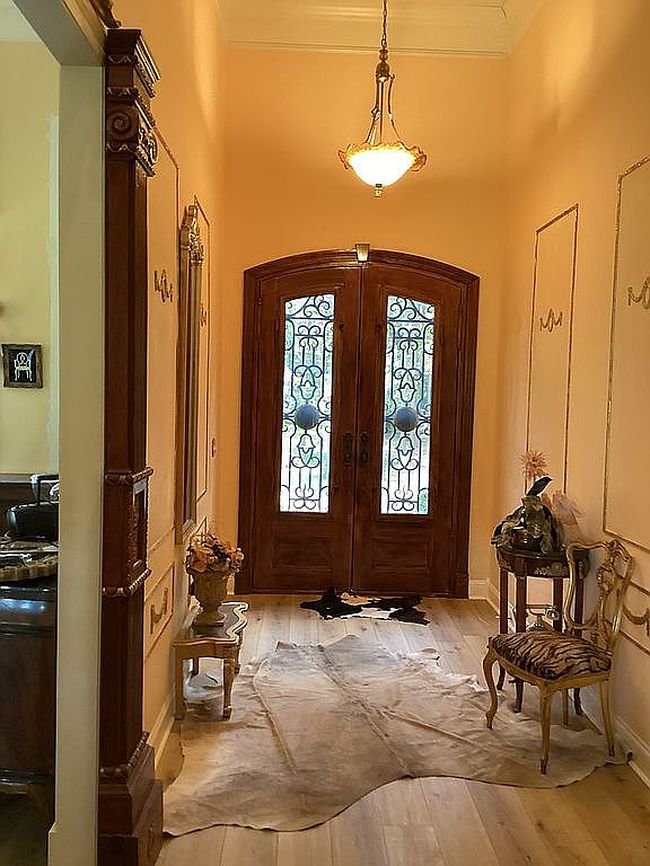 Image of 386 Lakeshire Trl