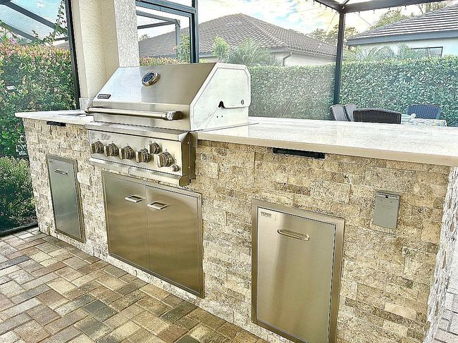 Image of 9231 Shadow Oak Ln