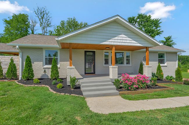 Image of 404 Kemper Dr N
