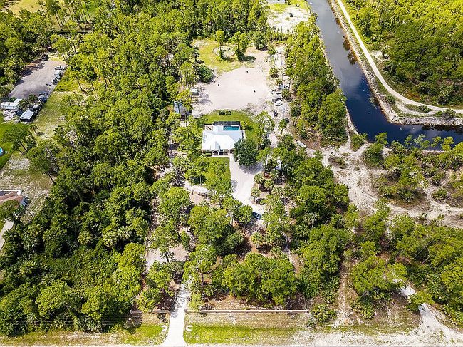 Photo of 2610 10th Ave Se, Naples, FL