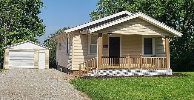 Photo of 155 S Sunnyside Rd, Decatur, IL