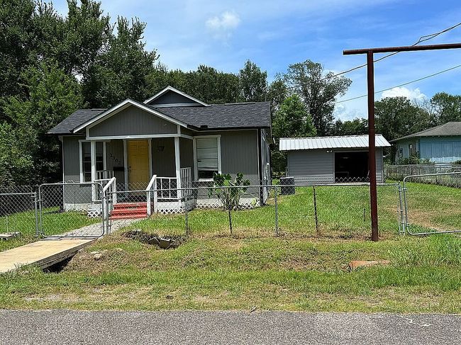 Photo of 2302 6th St, Orange, TX