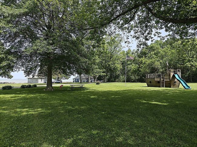 Photo of 3575 Ne Catawba Rd Lot 18, Pt Clinton, OH