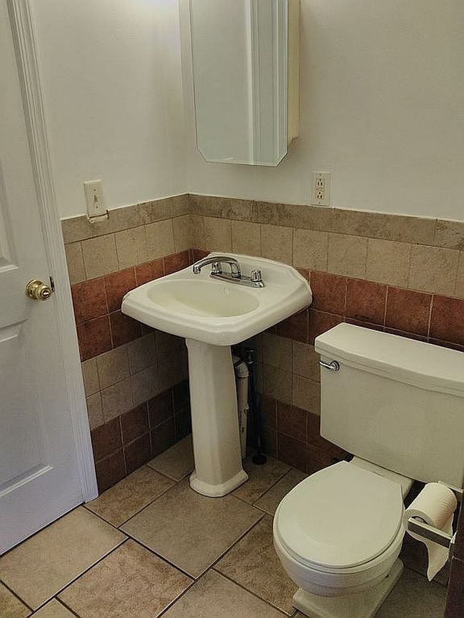 Photo of 75 E Penn Ave, Wernersville, PA