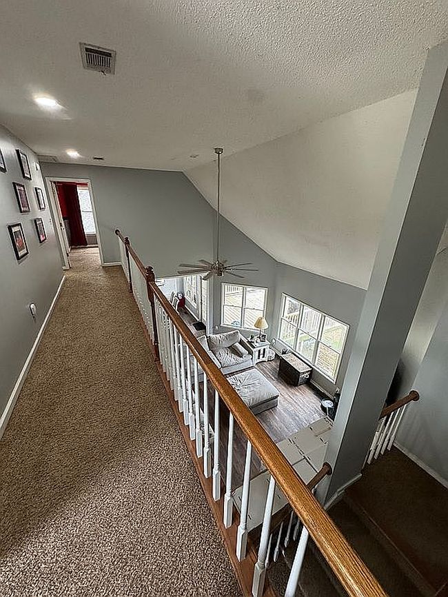 Image of 526 Brookside Dr