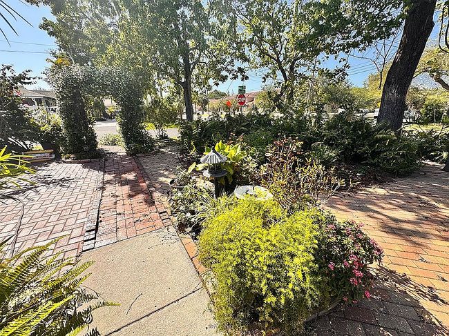 Image of 1790 Main St